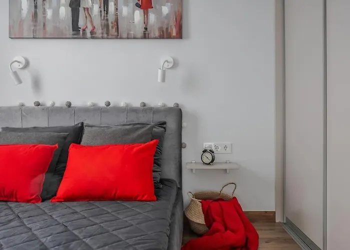 Sweet Home, Cozy Apartments, Free Underground Parking, Long Welcome アパート