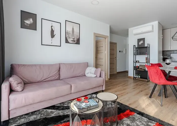 Sweet Home, Cozy Apartments, Free Underground Parking, Long Welcome * ヴィリニュス