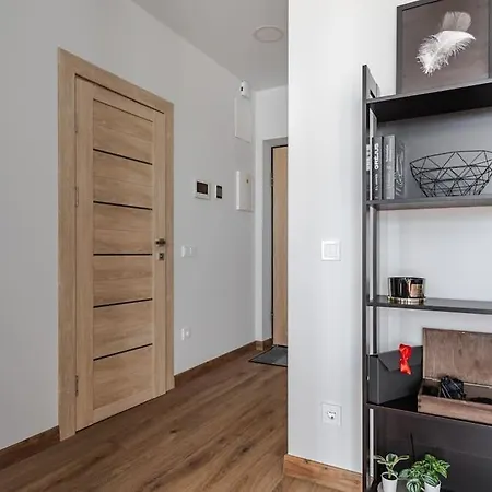 公寓 Sweet Home, Cozy Apartments, Free Underground Parking, Long Welcome *