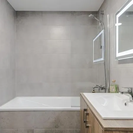 Sweet Home, Cozy Apartments, Free Underground Parking, Long Welcome Vilna