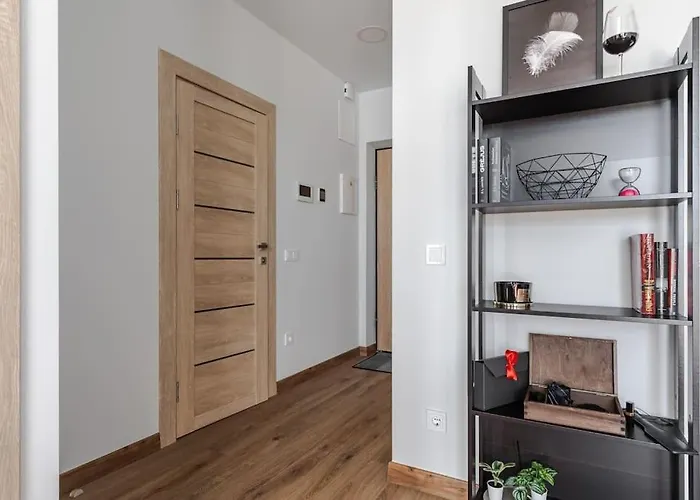 公寓 Sweet Home, Cozy Apartments, Free Underground Parking, Long Welcome *