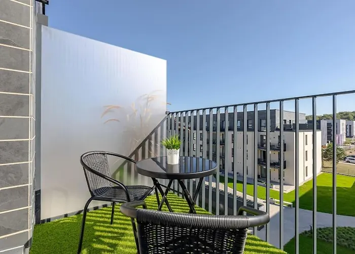 Sweet Home, Cozy Apartments, Free Underground Parking, Long Welcome Lägenhet *